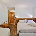 Hotell Ellex Eco 3*